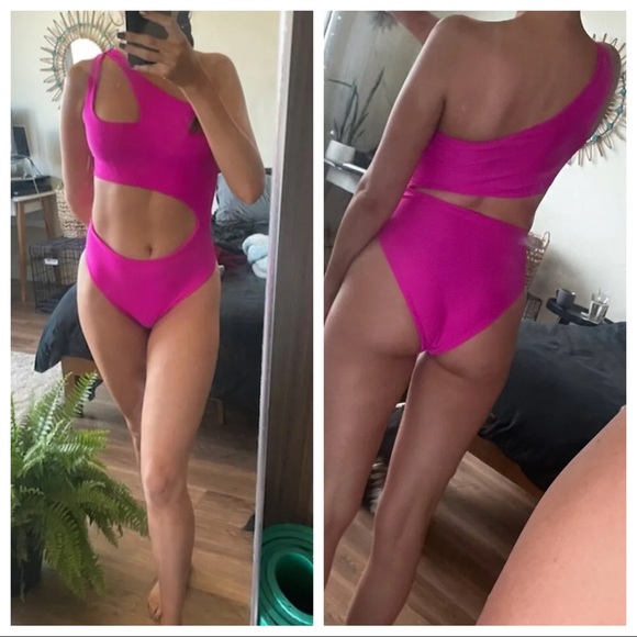 NWOT Lulus Sun Bound Fuchsia Cutout One-Shoulder One-Piece Swimsuit - Picture 9 of 12